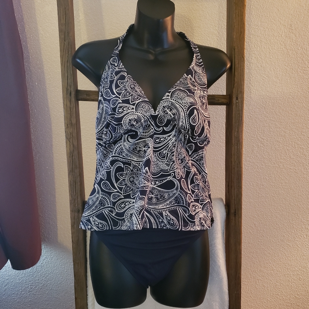⚡3 for $15. Tankini